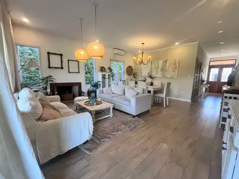 Casa en Venta al Este