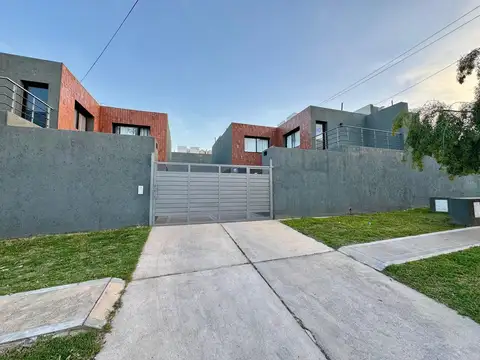 VENTA DUPLEX A ESTRENAR FINANCIADO EN LA CALERA