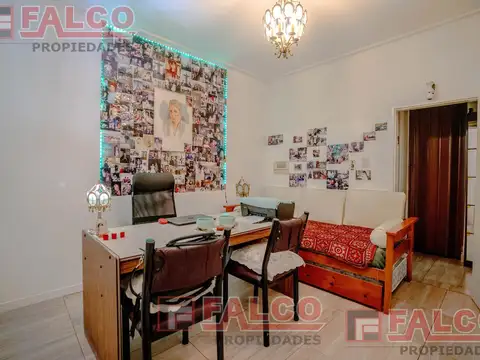 Depto Tipo Casa 4 ambientes con 3 baños