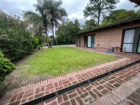 Casa en Venta en Santo Tome, USD 330.000