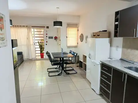 Depto Tipo Casa en Venta de 2 ambientes