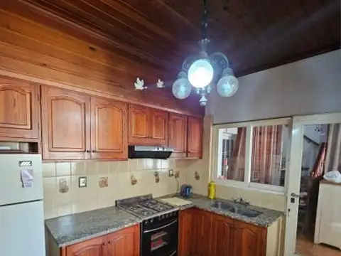 Depto Tipo Casa en Venta con 1 cocheras