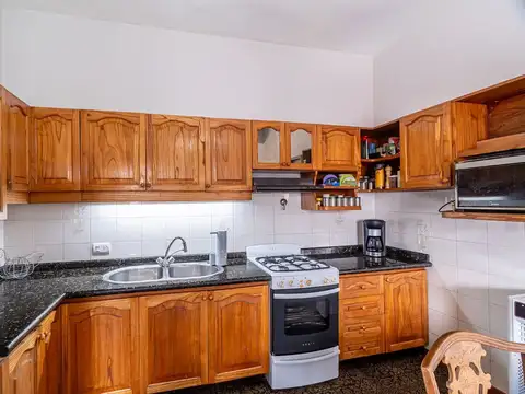 Depto Tipo Casa en Venta de 3 ambientes
