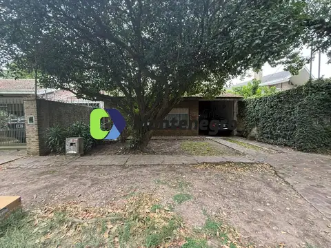 Casa - Venta - Argentina, Berazategui - Calle 361 1030