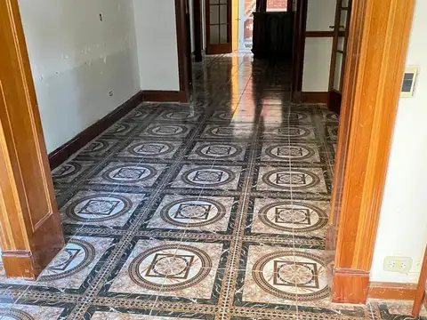 Local en Alquiler 40 años