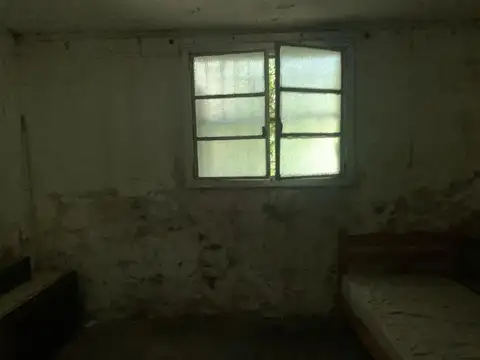 Csa a reciclar o lote en Berazategui centro oportunidad