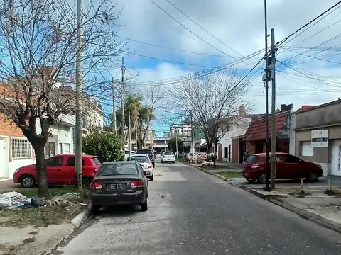 Depto Tipo Casa en Venta de 2 ambientes