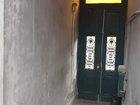 Depto Tipo Casa en Venta con 1 cocheras
