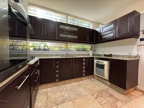 Depto Tipo Casa en Venta de 4 ambientes