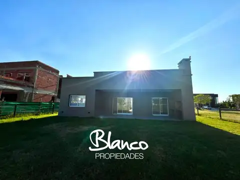 Casa  en Alquiler en Puertos, Escobar, G.B.A. Zona Norte