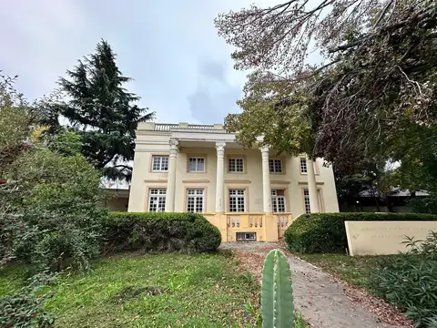 Avenida Balbín 900