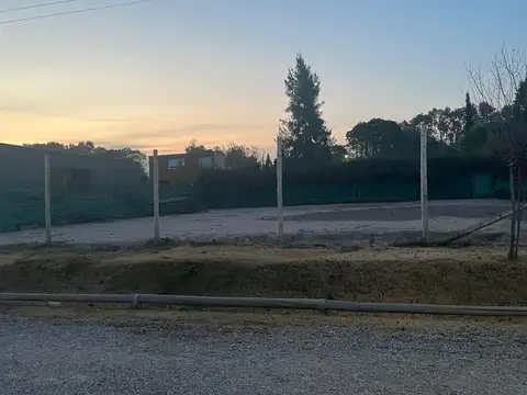 Avenida Mathus Hoyos 4200