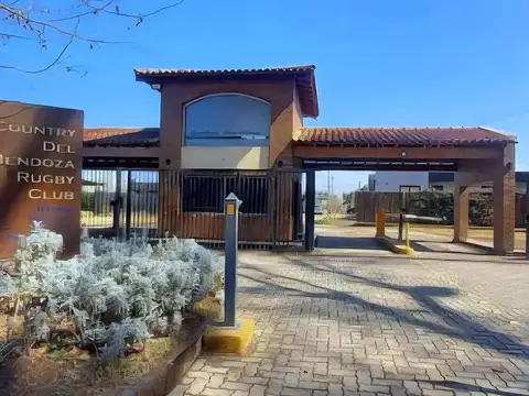 LOTE DE 632.mtros Barrio Mendoza Rugby Club