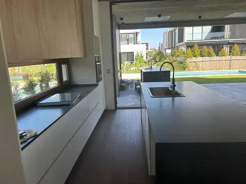 Casa en Venta al Noreste