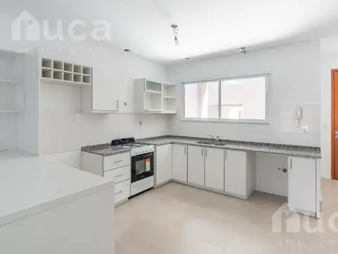 Casa en Venta en Olivos, USD 287.000