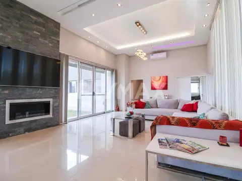 Maestro Don Juan Espinosa 2700