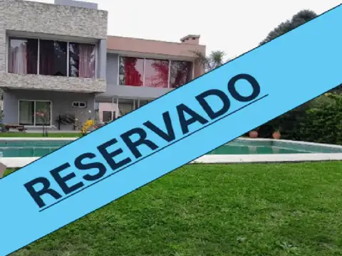 SE ALQUILA CASA
