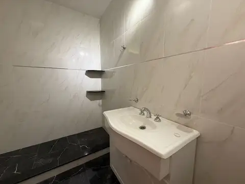 Depto Tipo Casa en Venta en Vicente Lopez, USD 65.000