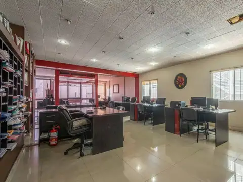 Maipu 464 , Piso 8