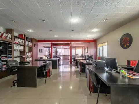 Oficina en Microcentro Lista para Ocupar