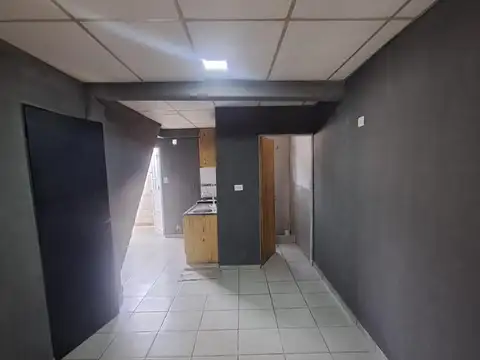 Departamento en Alquiler en San Nicolas de los Arroyos, $ 250.000