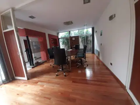 EXCLUSIVO DEPARTAMENTO 3 AMB. PB RECICLADO A NUEVO.