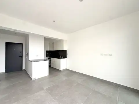 Departamento de dos ambientes a la venta en lujan centro con balcon y cochera