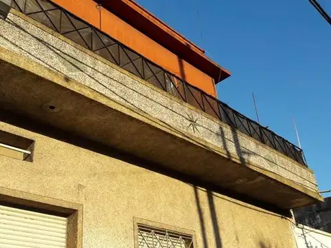 Avellaneda  Al 2800