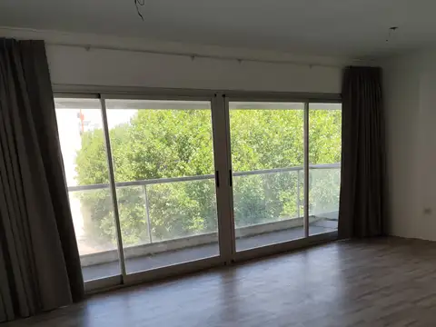 OFICINA EN ALQUILER, COCINA, BAÑO, LA PLATA CENTRO
