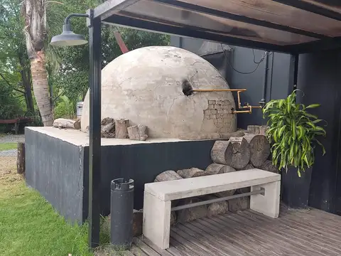 Local comercial más vivienda