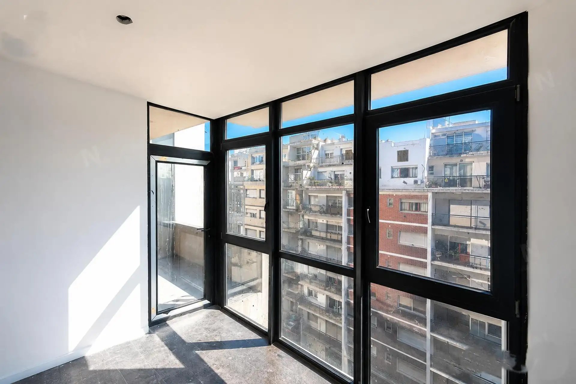 Departamento 2 ambientes a estrenar con cochera