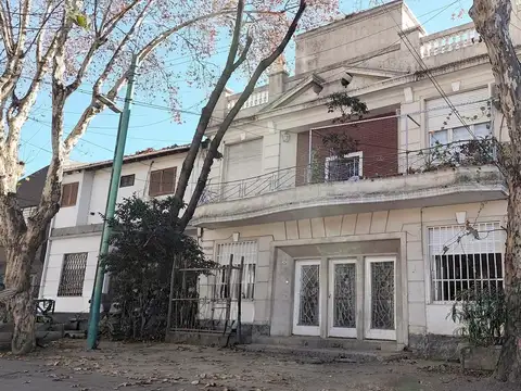 Depto Tipo Casa en Venta en Parque Chas, USD 120.000