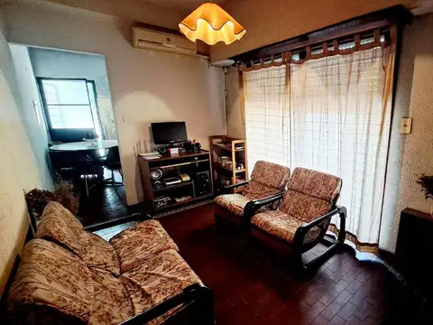 VENTA DPTO 3 AMBIENTES, BALCÓN, PATIO, RAMOS MEJÍA
