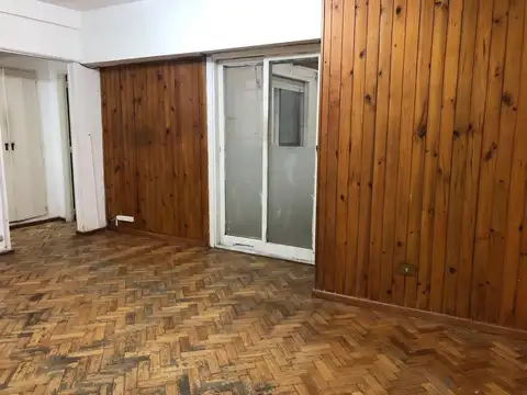 Departamento 2 ambientes con patio