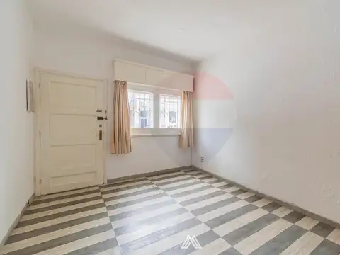 Alquiler casa 2 dormitorios, azotea La Comercial