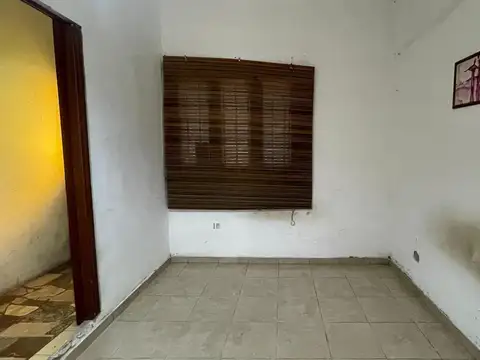 VENTA, OPORTUNIDAD Casa para Reciclar.