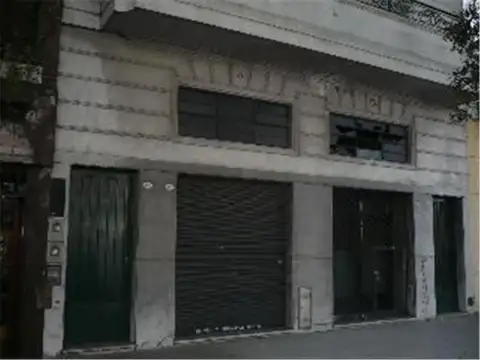 LOTE 8,64 x 15,28mts   4 UNIDADES FUNCIONALES   VENTA EN BLOCK   PARA REFACCION TOTAL
