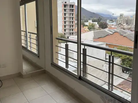 Departamento en Alquiler en Zona Centro, Salta