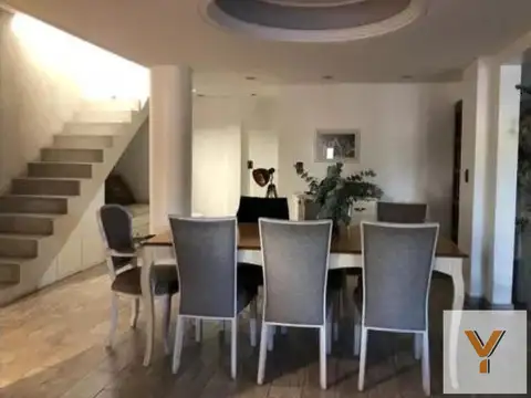 Depto Tipo Casa en Venta 20 años
