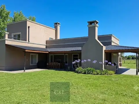Casa en Venta de 4 dormitorios