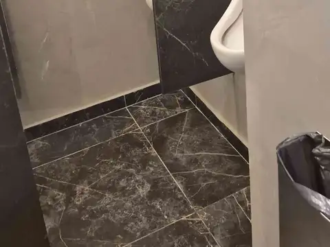 Oficina Monoambiente con 2 baños