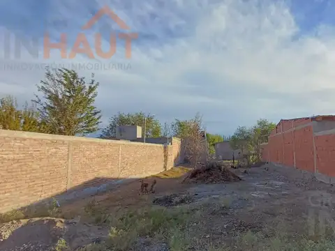 Terreno en Venta en Cinco Saltos, USD 18.000