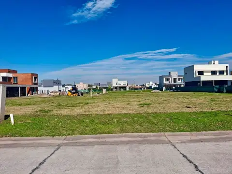 Terreno en Venta en Yerba Buena, USD 47.320