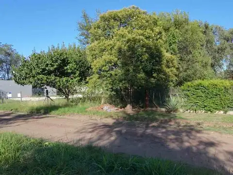 Terreno en Venta en Villa Rumipal, USD 27.000