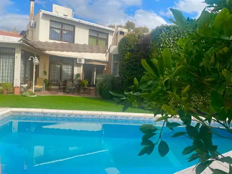 Casa en Venta de 4 dormitorios