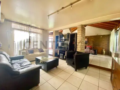 Casa en venta Godoy Cruz Mendoza