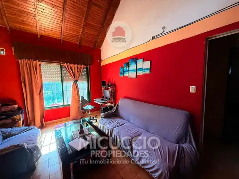 Casa 3 ambientes con 1 baño