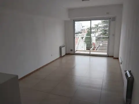 Departamento en Venta en Flores, USD 79.000
