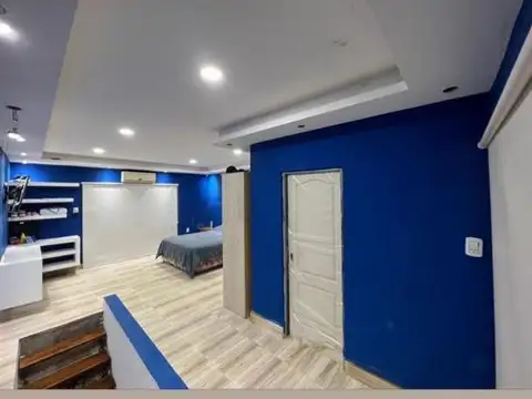 Casa 2 ambientes con 2 baños