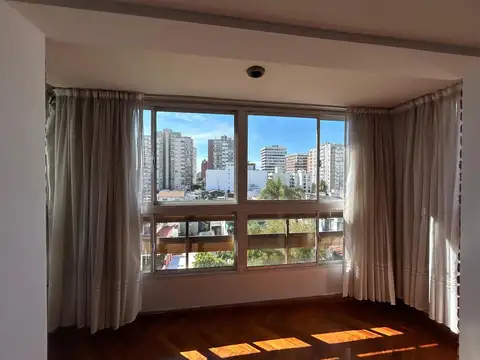 Departamento en Alquiler de 3 ambientes